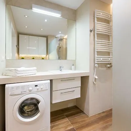 Apartment Orange, Modern In The Centre