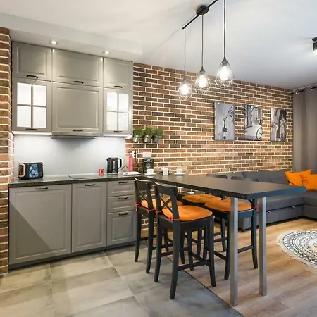 Orange, Modern In The Centre 아파트 *